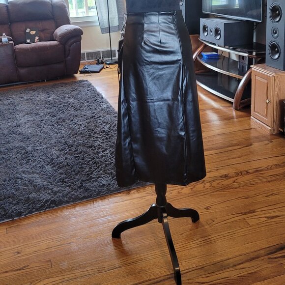 Cider Faux Leather Skirt - Picture 2 of 5